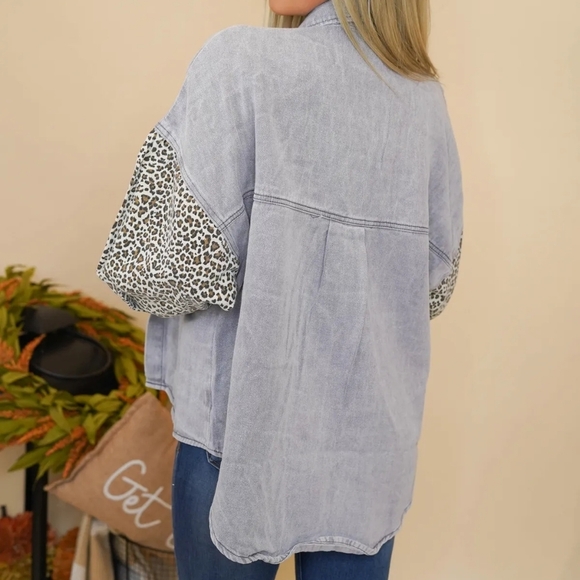 POL Violet Grey Oversized Leopard Shacket - Picture 4 of 7